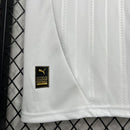 camisa-camiseta-ac-milan-puma-emirates-fly-better-versao-versao-torcedor-masculina-24-25-secundaria-ii-2-away-fora-branca-branco-vermelha-vermelho-preta-preto_3
