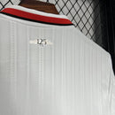 camisa-camiseta-ac-milan-puma-emirates-fly-better-versao-versao-torcedor-masculina-24-25-secundaria-ii-2-away-fora-branca-branco-vermelha-vermelho-preta-preto_7