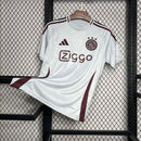 camisa-camiseta-ajax-adidas-ziggo-versao-versao-torcedor-masculina-24-25-third-away-fora-iii-terceira-3-branca-branco-vinho_9