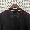 camisa-camiseta-ajax-umbro-abn-amro-versao-versao-torcedor-masculina-98-99-away-fora-ii-secundaria-2-vermelha-branca-vermelho-branco-preta-preto-retro-retro_4