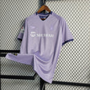 camisa-camiseta-al-nassr-duneus-shurfha-versao-versao-torcedor-masculina-22-23-away-fora-ii-secundaria-2-cr7-cristiano-ronaldo-roxa-roxo-lilas-lilas_4
