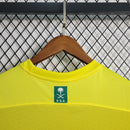 camisa-camiseta-al-nassr-kafd-nike-versao-versao-torcedor-masculina-23-24-home-casa-i-principal-1-cr7-cristiano-ronaldo-talisca-anderson-amarela-amarelo-azul_4