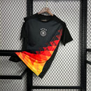 camisa-camiseta-alemanha-selecao-selecao-alema-alema-adidas-versao-versao-torcedor-masculina-24-25-treino-pre-pre-jogo-branca-branco-preta-preto-amarela-amarelo-laranja_2_a2632eb3-ffc3-4052-830c-fdd9c4a7b787