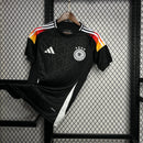 camisa-camiseta-alemanha-selecao-selecao-alema-alema-adidas-versao-versao-torcedor-masculina-24-25-treino-pre-pre-jogo-branca-branco-preta-preto-amarela-amarelo-laranja_4
