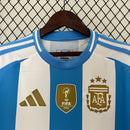 camisa-camiseta-argentina-selecao-selecao-adidas-versao-versao-torcedor-masculina-24-25-home-casa-i-principal-1-azul-branca-branco-dourado-dourada_1