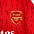 camisa-camiseta-arsenal-adidas-emirates-fly-better-versao-versao-torcedor-feminina-23-24-home-casa-i-principal-1-branca-branco-dourado-dourada-vermelha-vermelho_5