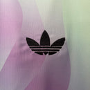camisa-camiseta-arsenal-adidas-emirates-fly-better-versao-versao-torcedor-masculina-24-25-third-away-fora-iii-terceira-3-roxo-roxa-azul-claro-clara-lilas-lilas_3