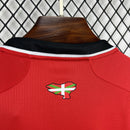 camisa-camiseta-athletic-bilbao-castore-kutxabank-versao-torcedor-masculina-26-27-home-casa-i-principal-1-vermelha-vermelho-branca-branco-preta-preto_9