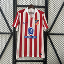 camisa-camiseta-atletico-de-madrid-nike-riyadh-air-versao-torcedor-masculina-25-26-home-casa-i-principal-1-branca-branco-preta-preto-azul-vermelha-vermelho_1