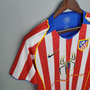 camisa-camiseta-atletico-de-madrid-nike-spider-man-2-homem-aranha-versao-versao-torcedor-masculina-04-05-home-casa-i-principal-1-vermelha-branca-vermelho-branco-azul-retro-retro_9