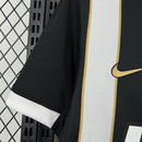 camisa-camiseta-atletico-mineiro-nike-h2-versao-torcedor-masculina-26-27-home-casa-i-principal-1-branca-branco-preta-preto-amarelo-amarela_4