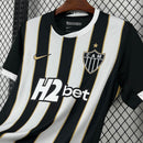 camisa-camiseta-atletico-mineiro-nike-h2-versao-torcedor-masculina-26-27-home-casa-i-principal-1-branca-branco-preta-preto-amarelo-amarela_6