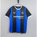 camisa-camiseta-barcelona-club-brudge-castore-betsson-sport-versao-torcedor-masculina-26-27-home-casa-principal-i-1-azul-preta-preto_2_b06188fd-f66b-46dc-b48b-315bae40465c