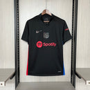 camisa-camiseta-barcelona-nike-spotify-versao-versao-torcedor-masculina-24-25-away-fora-ii-secundaria-2-vermelha-vermelho-azul-preta-preto_1