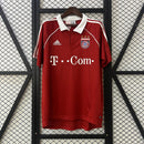 camisa-camiseta-bayern-munchen-adidas-T-com-versao-versao-torcedor-masculina-05-06-home-casa-i-principal-1-retro-retro-vermelha-vermelho-branca-branco_1