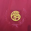 camisa-camiseta-bayern-munchen-adidas-T-versao-versao-torcedor-masculina-24-25-edicao-edicao-especial-vermelha-vermelho-dourada-dourado_5