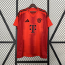 camisa-camiseta-bayern-munchen-adidas-T-versao-versao-torcedor-masculina-24-25-home-casa-i-principal-1-vermelha-vermelho-preta-preto_1