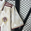camisa-camiseta-bayern-munchen-adidas-T-versao-versao-torcedor-masculina-25-26-edicao-edicao-especial-vermelha-vermelho-dourada-dourado-bege-branca-branco_4