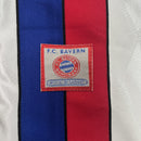 camisa-camiseta-bayern-munchen-adidas-opel-versao-torcedor-masculina-96-98-away-fora-ii-secundaria-2-branca-branco-vermelha-vermelho-azul-preta-preto-retro-retro_3