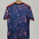camisa-camiseta-bayern-munchen-de-munique-adidas-T-versao-torcedor-masculina-26-27-third-away-fora-iii-terceira-3-roxa-roxo-vermelha-vermelho-preta_1