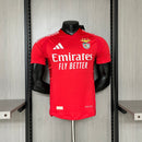 camisa-camiseta-benfica-adidas-emirates-fly-better-versao-versao-jogador-masculina-24-25-home-casa-i-principal-1-vermelha-vermelho-branca-branco_1