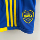 camisa-camiseta-boca-juniors-jrs-jr-betsson-adidas-versao-versao-torcedor-kit-infantil-conjunto-kids-kid-23-24-home-casa-i-principal-1-cavani-edinson-azul-amarela-amarelo_7