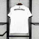 camisa-camiseta-borussia-monchengladbach-puma-reuter-baderileuchten-versao-torcedor-masculina-25-26-home-casa-i-principal-1-preta-preto-branca-branco_2
