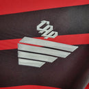 camisa-camiseta-cap-athletico-paranaense-umbro-esportes-da-sorte-versao-versao-torcedor-feminina-24-25-home-casa-i-principal-1-vermelha-preta-vermelho-preto_6