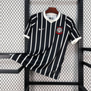 camisa-camiseta-corinthians-nike-versao-torcedor-masculina-26-27-away-fora-ii-secundaria-2-branca-branco-vermelha-vermelho-preta-preto_1