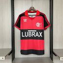 camisa-camiseta-flamengo-adidas-lubrax-versao-torcedor-masculina-1986-home-casa-i-principal-1-vermelha-preta-vermelho-preto-zico-retro_1