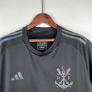 camisa-camiseta-flamengo-adidas-versao-versao-torcedor-masculina-23-24-third-away-fora-iii-terceira-3-pedro-arrascaeta-de-vermelho-vermelha-preto-preta_6