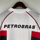 camisa-camiseta-flamengo-nike-lubrax-versao-torcedor-masculina-2002-away-fora-ii-secundaria-2-vermelha-vermelho-preta-preto-branca-branco-retro_9