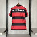 camisa-camiseta-flamengo-umbro-lubrax-versao-torcedor-masculina-1997-home-casa-i-principal-1-vermelha-vermelho-preta-preto-retro_9