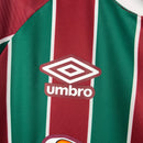 camisa-camiseta-fluminense-umbro-betano-versao-versao-torcedor-masculina-23-24-home-casa-i-principal-1-verde-vinho-branca-branco-german-cano_6