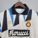 camisa-camiseta-inter-de-milao-umbro-fiorucci-versao-torcedor-masculina-92-93-away-fora-ii-secundaria-2-azul-amarela-amarelo-branca-preto-preta-branco-retro_6