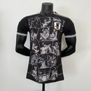 camisa-camiseta-japao-japao-selecao-selecao-japonesa-adidas-versao-versao-jogador-masculina-23-24-edicao-edicao-especial-cavaleiros-do-zodiaco-zodiaco-saint-seiya-preta-preto_1
