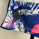 camisa-camiseta-japao-japao-selecao-selecao-japonesa-adidas-versao-versao-jogador-masculina-23-24-edicao-edicao-especial-dragon-ball-goku-vegeta-dragao-branca-branco-azul-rosa_4