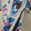 camisa-camiseta-japao-japao-selecao-selecao-japonesa-adidas-versao-versao-torcedor-masculina-22-23-edicao-edicao-especial-dragon-ball-vegeta-goku-branca-branco-azul-rosa_3