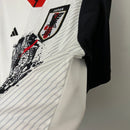 camisa-camiseta-japao-japao-selecao-selecao-japonesa-adidas-versao-versao-torcedor-masculina-23-24-edicao-edicao-especial-samurai-espadachim-branca-branco-preto-preta-vermelha-vermelh_fe3039e9-e7d6-44a3-80d1-b52e66f99f99