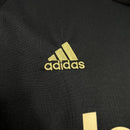 camisa-camiseta-juventus-adidas-jeep-versao-torcedor-masculina-15-16-third-away-fora-iii-terceira-3-preta-preto-dourada-dourado-retro_2