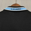 camisa-camiseta-lazio-puma-cirio-versao-versao-torcedor-masculina-98-99-third-away-fora-iii-3-terceira-azul-branca-branco-preta-preto-retro-retro_3