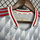 camisa-camiseta-liverpool-adidas-carlsberg-versao-torcedor-masculina-24-25-edicao-especial-the-beatles-branca-branco-vermelha-vermelho_5