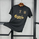 camisa-camiseta-liverpool-adidas-carlsberg-versao-torcedor-masculina-25-26-comemorativa-20-anos-de-istambul-preta-preto-dourada-dourado_1