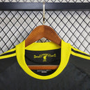 camisa-camiseta-liverpool-adidas-standard-chartered-versao-torcedor-masculina-10-11-third-away-fora-iii-terceira-3-vermelho-vermelha-preta-preto-amarela-amarelo-retro_6