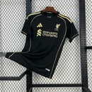camisa-camiseta-liverpool-adidas-standard-chartered-versao-torcedor-masculina-25-26-edicao-especial-preta-preto-branca-branco-dourada-dourado_1