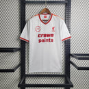 camisa-camiseta-liverpool-crown-paints-versao-torcedor-masculina-85-86-away-fora-ii-secundaria-2-vermelho-vermelha-branca-branco-amarelo-amarela-retro_1