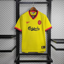 camisa-camiseta-liverpool-reebok-carlsberg-versao-torcedor-masculina-98-99-third-away-fora-iii-terceira-3-vermelho-vermelha-preta-preto-branca-branco-amarela-amarelo-retro_1