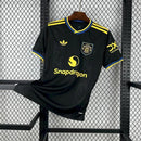 camisa-camiseta-manchester-united-adidas-snapdragon-versao-torcedor-masculina-25-26-third-away-fora-iii-terceira-3-amarela-amarelo-azul-branca-branco-preta-preto_1