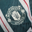 camisa-camiseta-manchester-united-adidas-team-viewer-versao-versao-jogador-masculina-23-24-away-fora-ii-secundaria-2-vermelha-preta-vermelho-preto-branca-branco_4