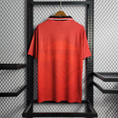 camisa-camiseta-manchester-united-umbro-sharp-versao-versao-retro-retro-david-beckham-torcedor-masculina-94-96-home-casa-i-principal-1-vermelha-preta-vermelho-preto_3
